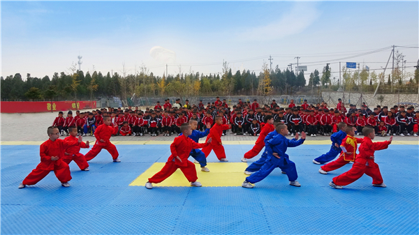 孩子早戀叛逆忌諱家長這樣做